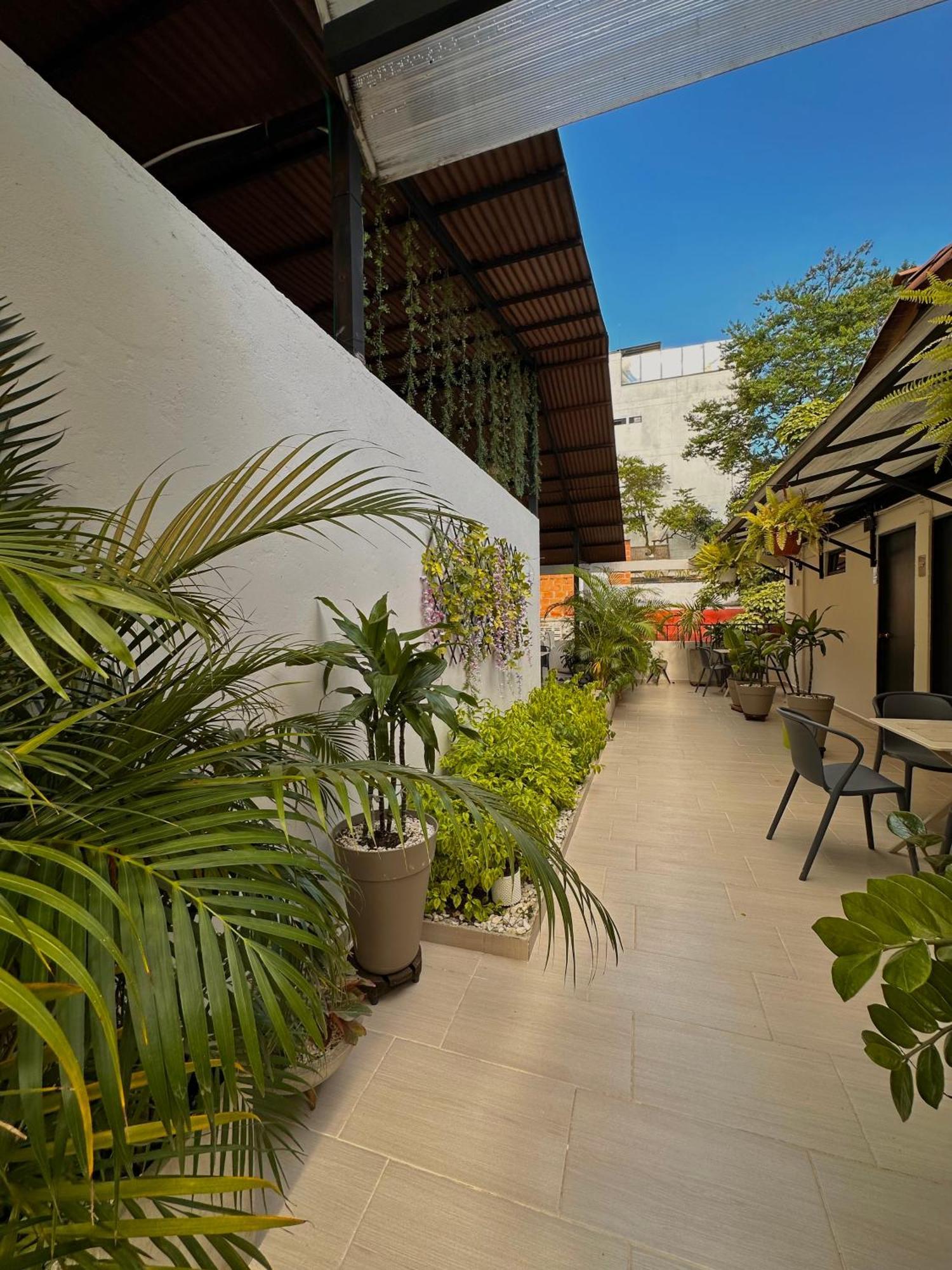 Hotel Bali At Poblado Medellín Exterior foto